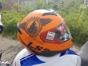 Helm Garage Racer